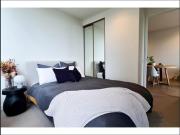 Amazing 2bed 1 bath apartment at $870pw