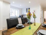 Amazing 3 bedroom flat near Canary Wharf
