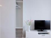 Amazing apartment close to Hackescher Markt, Berlin...