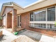 Amazing Family Home Only Seconds To The Beach!