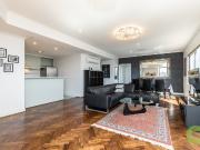 AMAZING FURNISHED 3 BEDROOM 2 BATH & 1 CARPARK GEM ON...