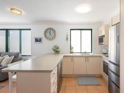 Amazing Oceanfront Courtyard Apartment