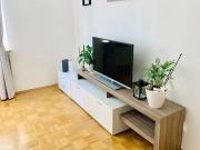 Amazing quiet apartment in hospital district 250m Thier...