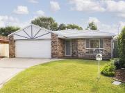 AMAZING VALUE HOME WALKING DISTANCE TO VARSITY COLLEGE