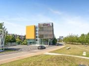 Amazon Apartments, New River Village, Studio Flat For