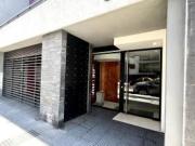 Monoambiente divisible al frente c/ Cochera Balcón y 2...