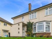 Amesbury Close, Penhill, 2 Bedroom Maisonette