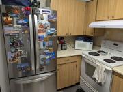 Amine Has an Apartment