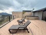 Amoblado HERMOSO dúplex alto de palmas