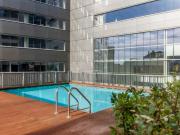 AMOREIRAS APARTAMENTO T1 EM EDIFICIO COM PISCINA GARAGEM