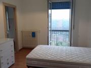 Ampia camera arredata con bagno privato