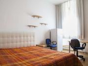 Ampia camera in appartamento a San Giovanni, Roma