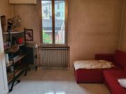 Ampia camera matrimoniale in bilocale di 60m