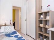 Ampia camera singola con portineria