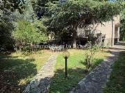 Ampia Monofamiliare con Due Unit Abitative a Imola