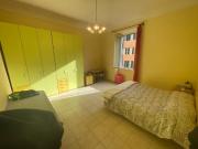 ampia stanza arredata 30 mq