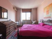 AMPIA STANZA COMODISSIMA PER LINEA ROSSA E LILLA