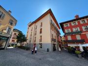 Ampio alloggio centralissimo | Azzurra
