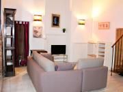 Ampio bilocale caratteristico vicino MM1