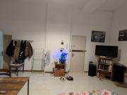 Ampio monolocale arredato