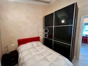 Ampio trilocale in elegante contesto con piscina a...