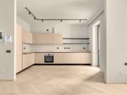 Ampio trilocale ristrutturato in zona Centrale