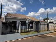 Ampla casa à venda, reformada com 03 Quartos 01 Suite...