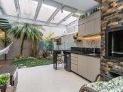 Ampla casa, condomínio no Jardim das Américas