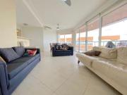 Ampla cobertura com vista livre, piscina e espaço gourmet