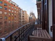 Ample and bright studio in La Sagrada Família neighbourhood