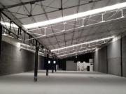 Amplia Bodega en Renta sobre avenida muy transitada...