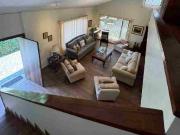 Amplia Casa 218 metros 3 habitaciones, estudio, buenos... Amplia Casa 218 metros 3 habitaciones, estudio, buenos...