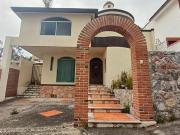 AMPLIA CASA 4 RECAM 4 BAÑOS FRACC PEDREGAL CALERA