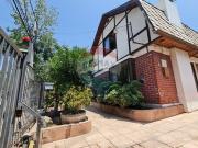 Amplia Casa 5 Dormitorios 4 Baños