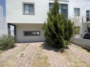 Amplia casa amueblada en renta en Gran Reserva