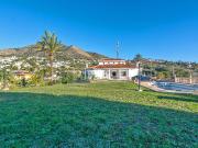 Amplia Casa con Piscina cerca del Mar en Benalmádena