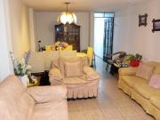 AMPLIA CASA DE 3 PISOS/A.C 322 MT/A.T 139 MT/A PASO MALL...