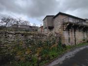 AMPLIA CASA DE PIEDRA CON TERRENO EN SUATORRE BAÑOS DE...
