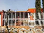 AMPLIA CASA DE UN PISO EN VENTA