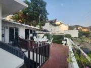 Amplia Casa en Costa Azul con potencial de crecimiento!