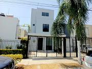 ✨ Amplia Casa en Coto Privado con 5 Recámaras y 5 Baños...