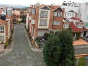 AMPLIA CASA EN FRACCIONAMIENTO CON VIGILANCIA
