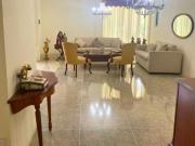 Comoda Casa en la Trinidad en calle cerrada