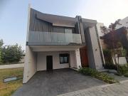 Amplia Casa en Lomas de Angelópolis, Parque Foresta –...