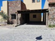 Amplia Casa en Magnolia Residencial entrega inmediata