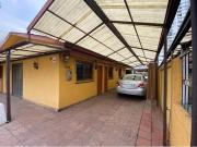 Amplia Casa en Microbarrio con gran galpón!