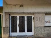 Amplia Casa en PH con Entrada Independiente y Garage