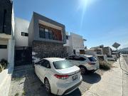 AMPLIA CASA EN RENTA EN FRACC LOMAS DE JURIQUILLA QUERETARO