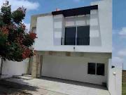 Amplia Casa en Renta en Mayorazgo, 4 habitaciones,...