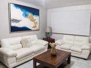 Amplia casa en renta en Zibata recien remodelada con patio